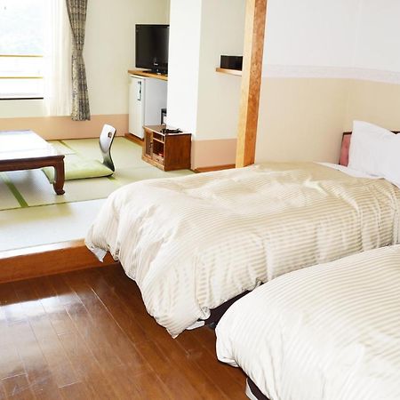 Oki Plaza Hotel Okinoshima  Екстер'єр фото