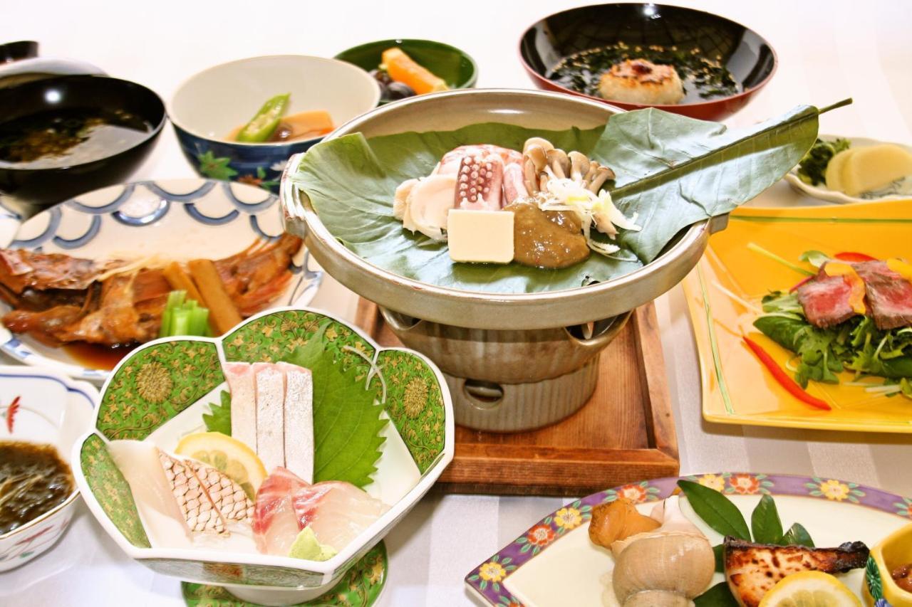 Oki Plaza Hotel Okinoshima  Екстер'єр фото